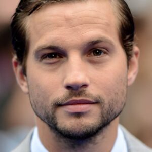 تصویر هنرمند Logan Marshall-Green