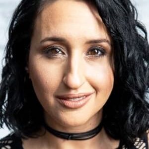 تصویر هنرمند Samia Mounts