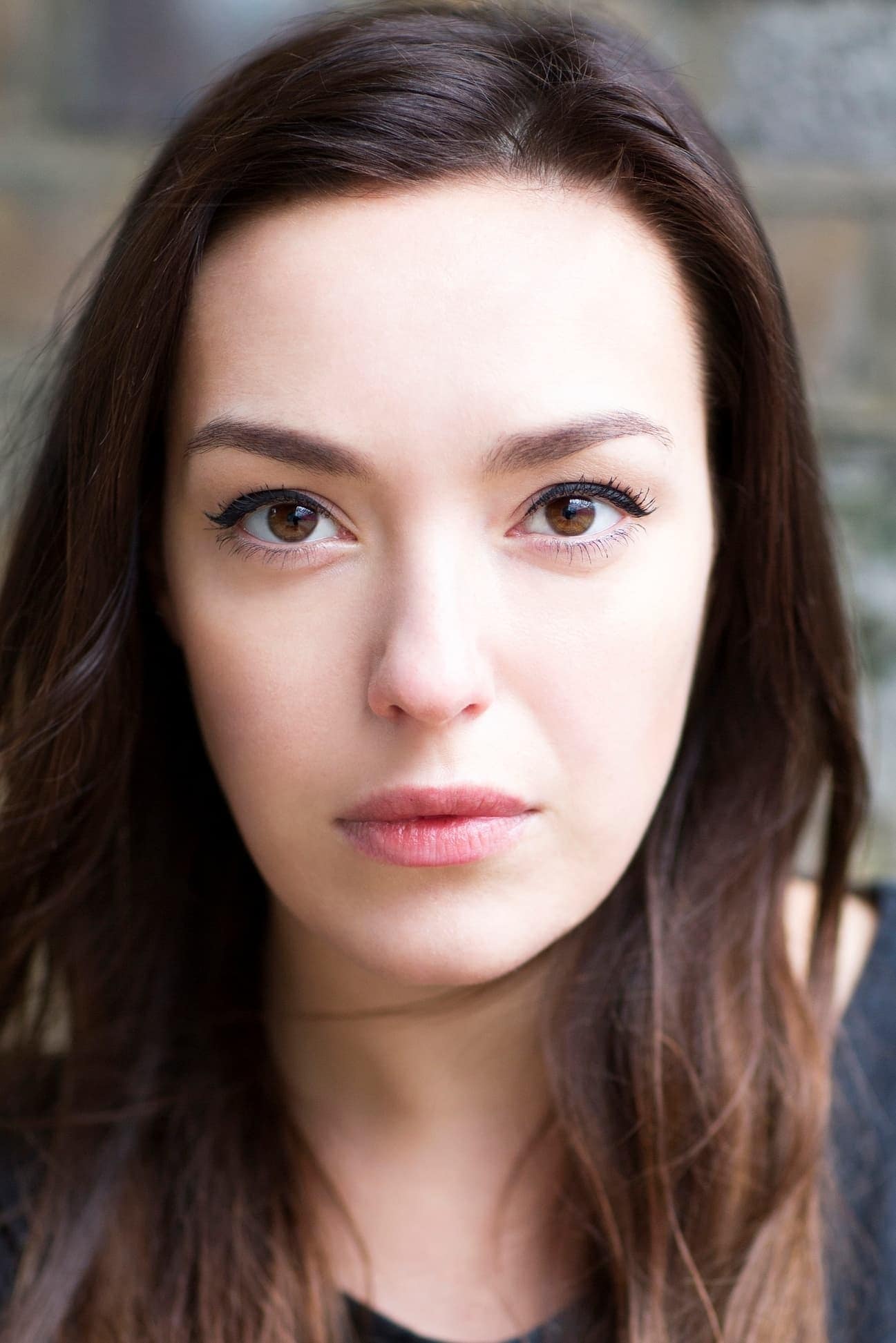 تصویر هنرمند Lizzie Clarke