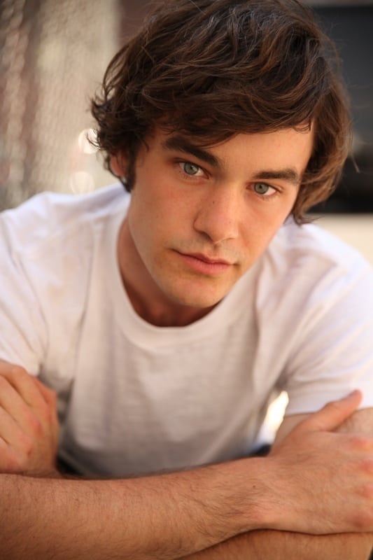 تصویر هنرمند Casey Thomas Brown