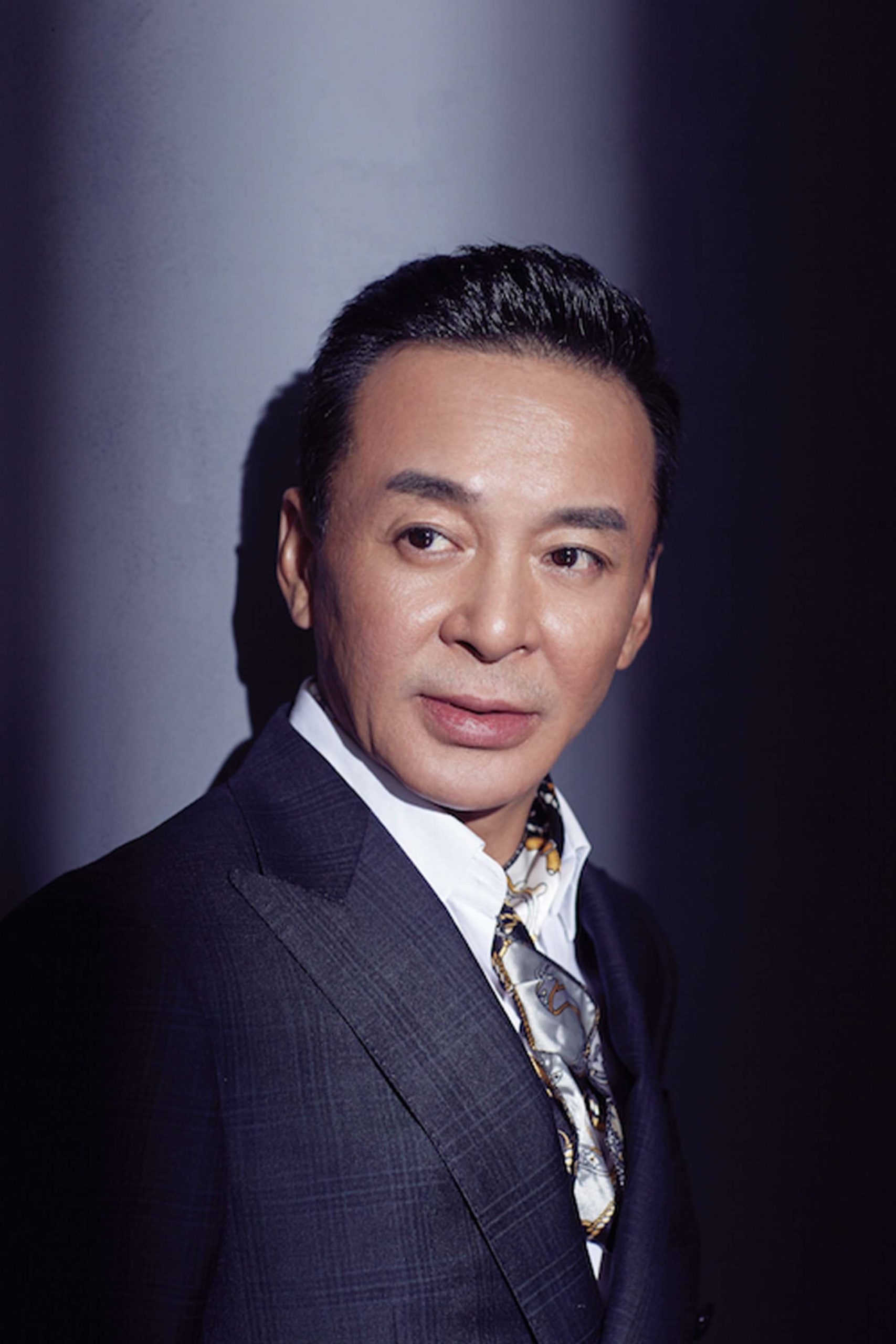 تصویر هنرمند Shi Wenzhong