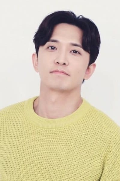 تصویر هنرمند Yoon Na-moo