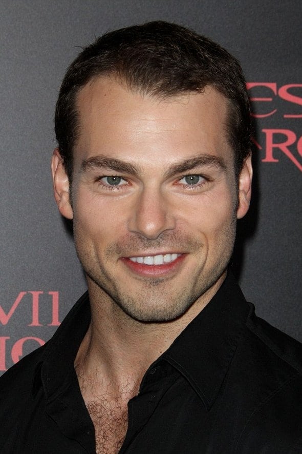 تصویر هنرمند Shawn Roberts