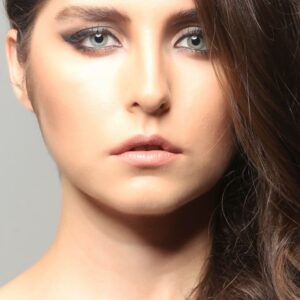 تصویر هنرمند Beyzanur Mete