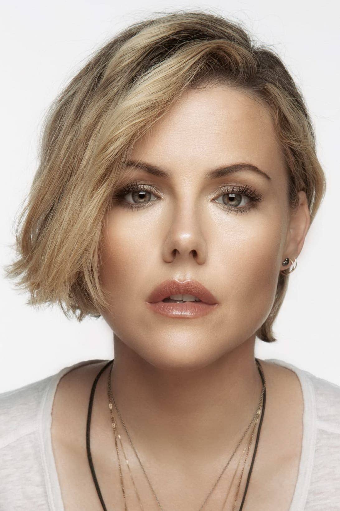 تصویر هنرمند Kathleen Robertson