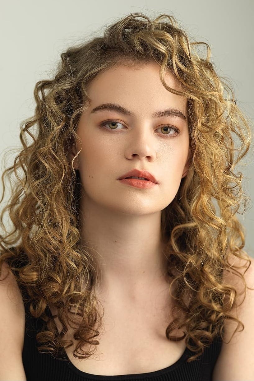 تصویر هنرمند Megan Charpentier