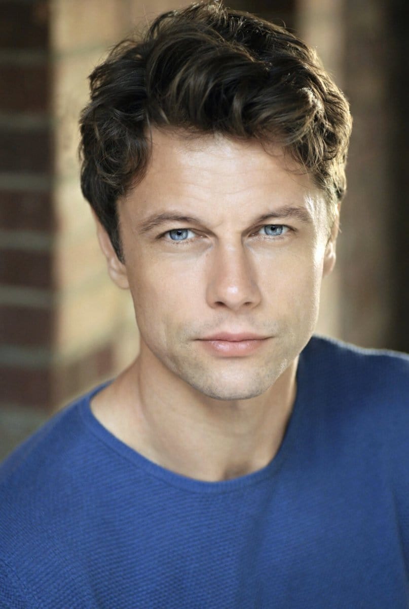 تصویر هنرمند Leon Ockenden