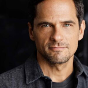 تصویر هنرمند Scott Daniel Johnson