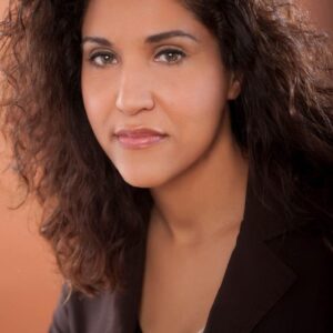 تصویر هنرمند Suzanne Coy