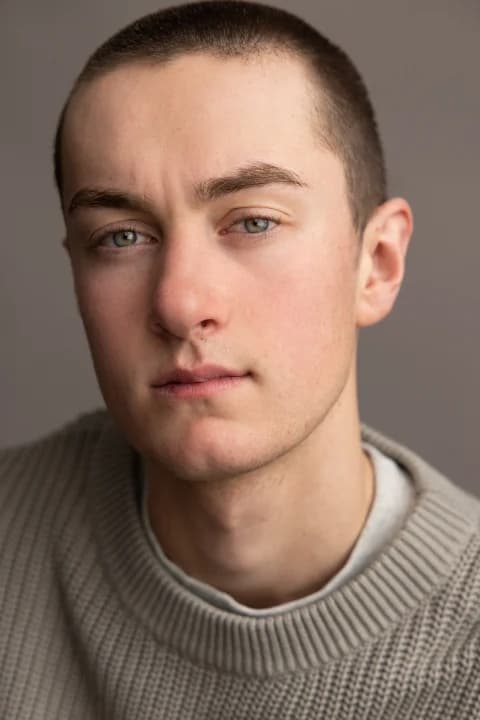 تصویر هنرمند Angus Stevens