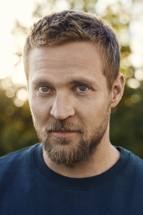تصویر هنرمند Tobias Santelmann