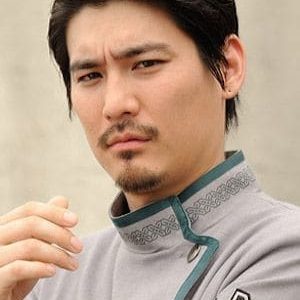 تصویر هنرمند Kensei Mikami