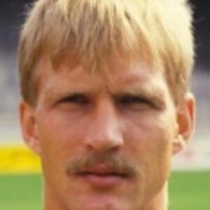 تصویر هنرمند Hallvar Thoresen