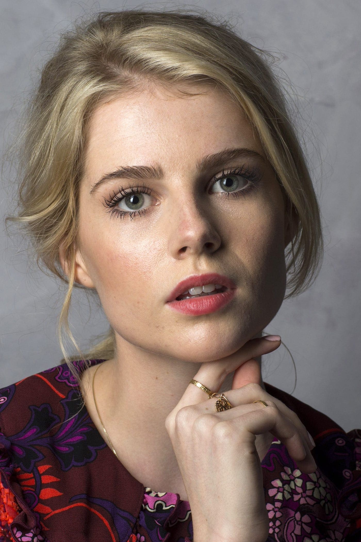 تصویر هنرمند Lucy Boynton