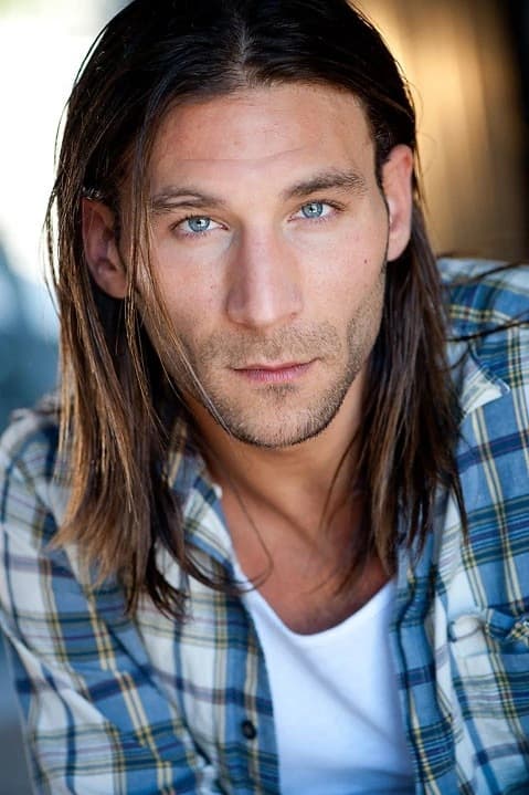 تصویر هنرمند Zach McGowan