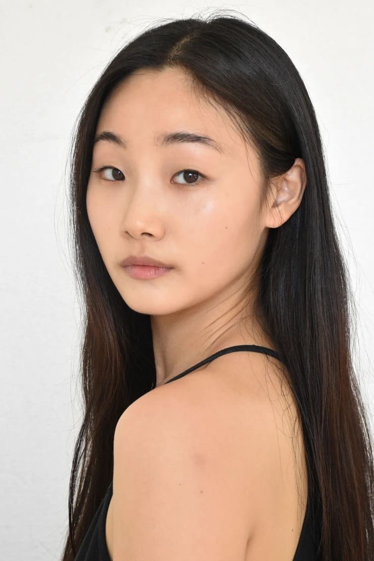 تصویر هنرمند Yoojin Lee