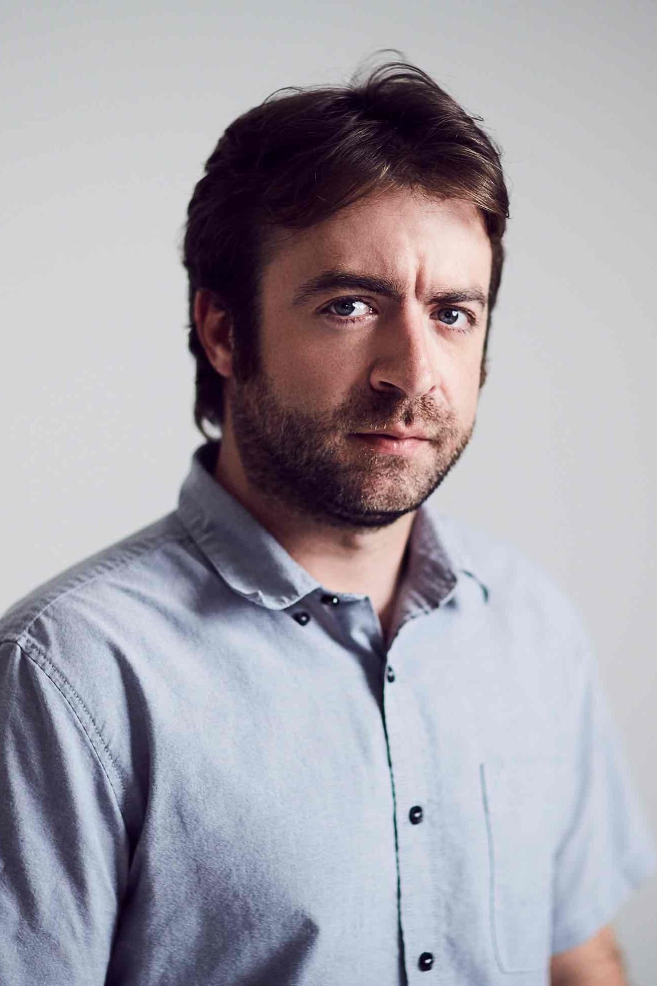 تصویر هنرمند Derek Waters