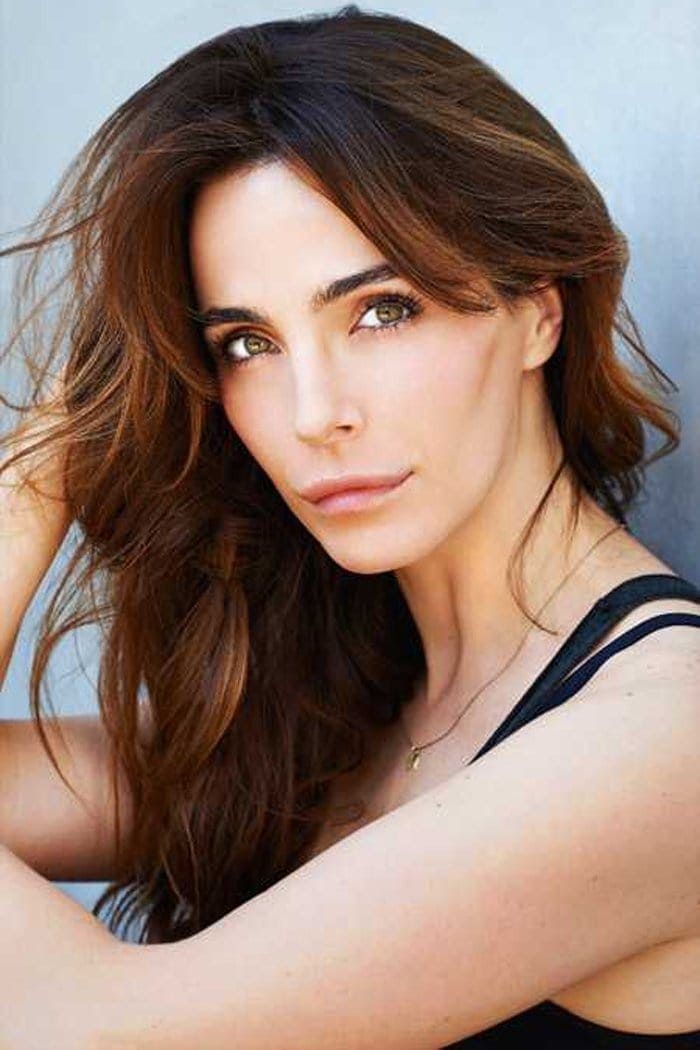 تصویر هنرمند Lisa Sheridan
