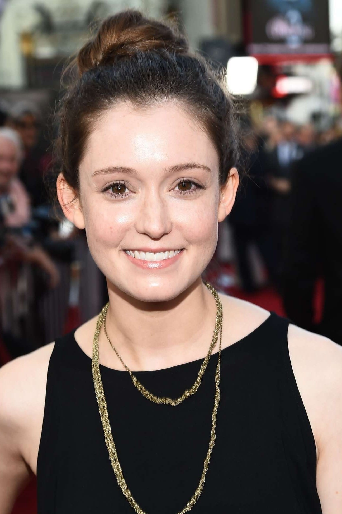 تصویر هنرمند Hayley McFarland