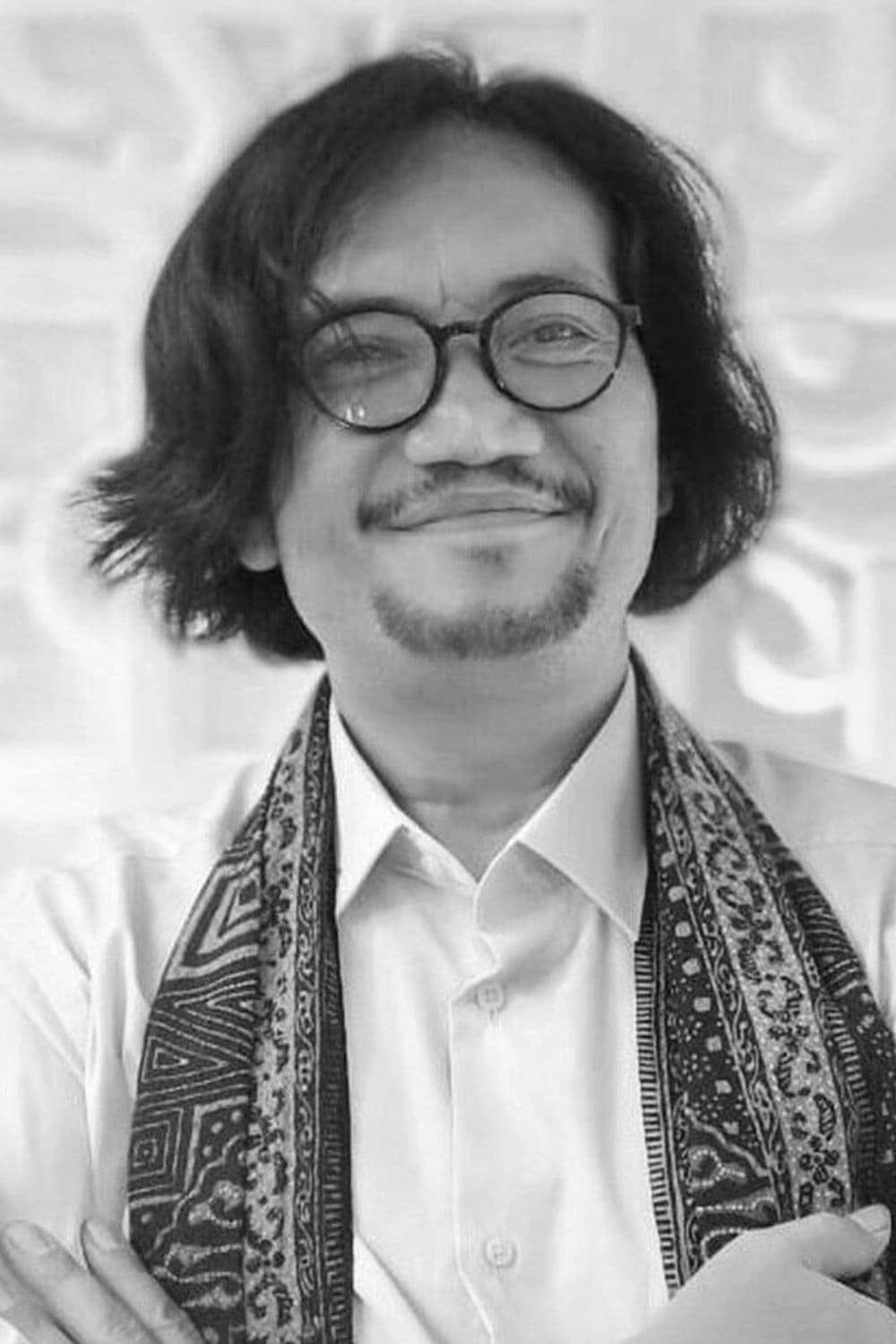 تصویر هنرمند Whani Darmawan