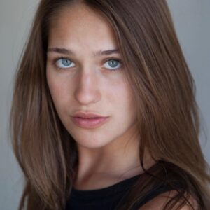 تصویر هنرمند Lola Kirke