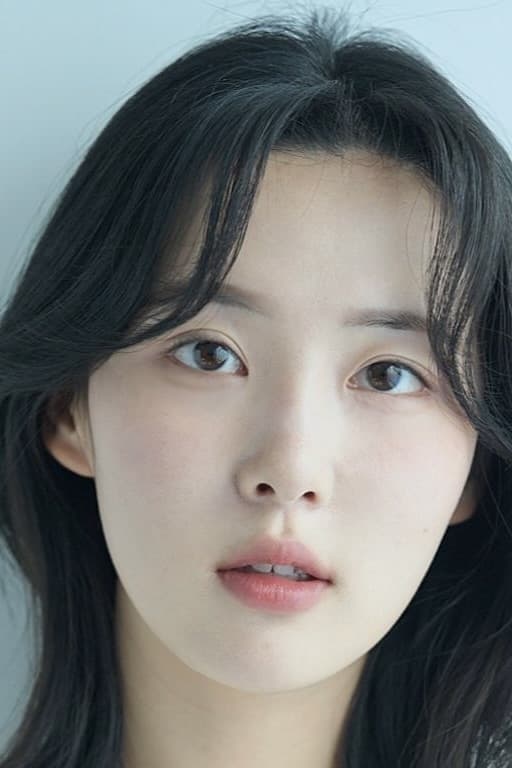 تصویر هنرمند Yoon Tae-yi