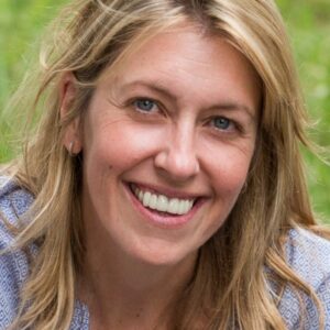 تصویر هنرمند Denise M. Huth