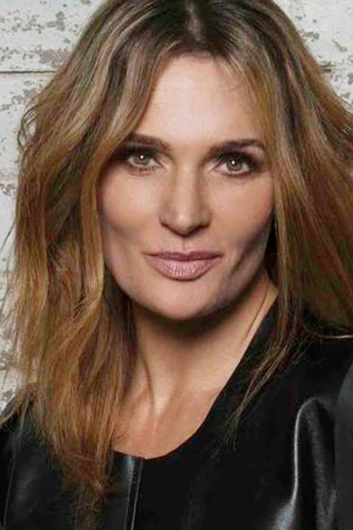 تصویر هنرمند Danielle Cormack