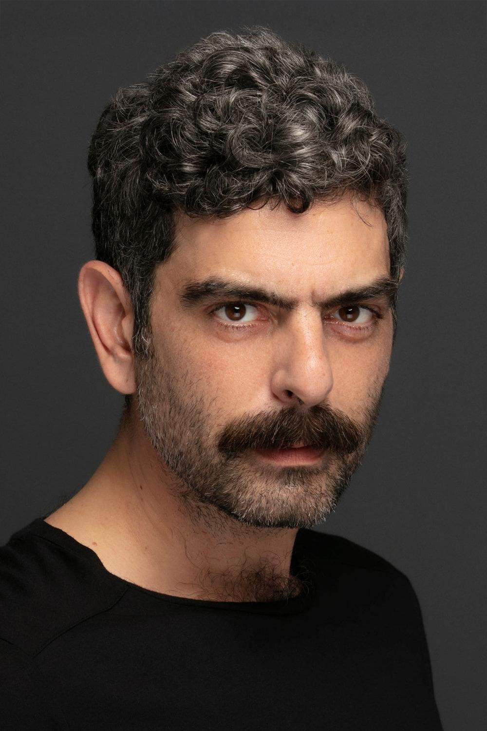 تصویر هنرمند Mehmet Ali Nuroğlu