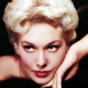 تصویر هنرمند Kim Novak
