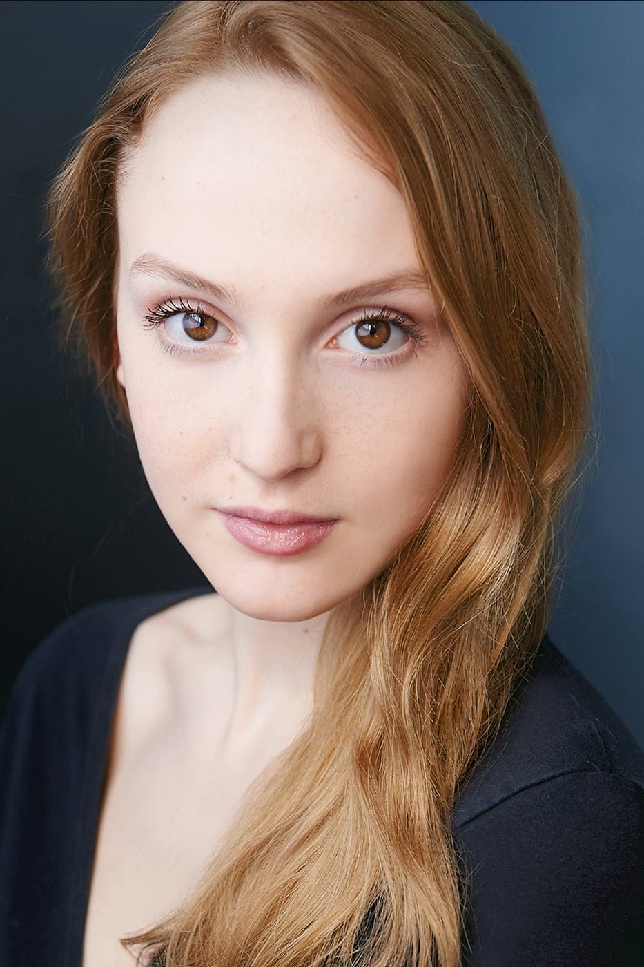 تصویر هنرمند Ella Jonas Farlinger