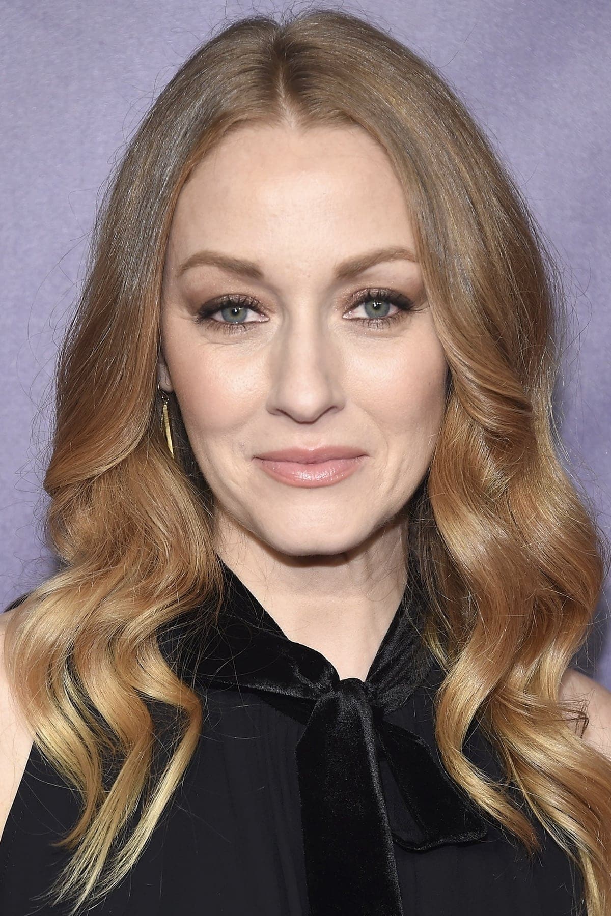 تصویر هنرمند Jennifer Ferrin