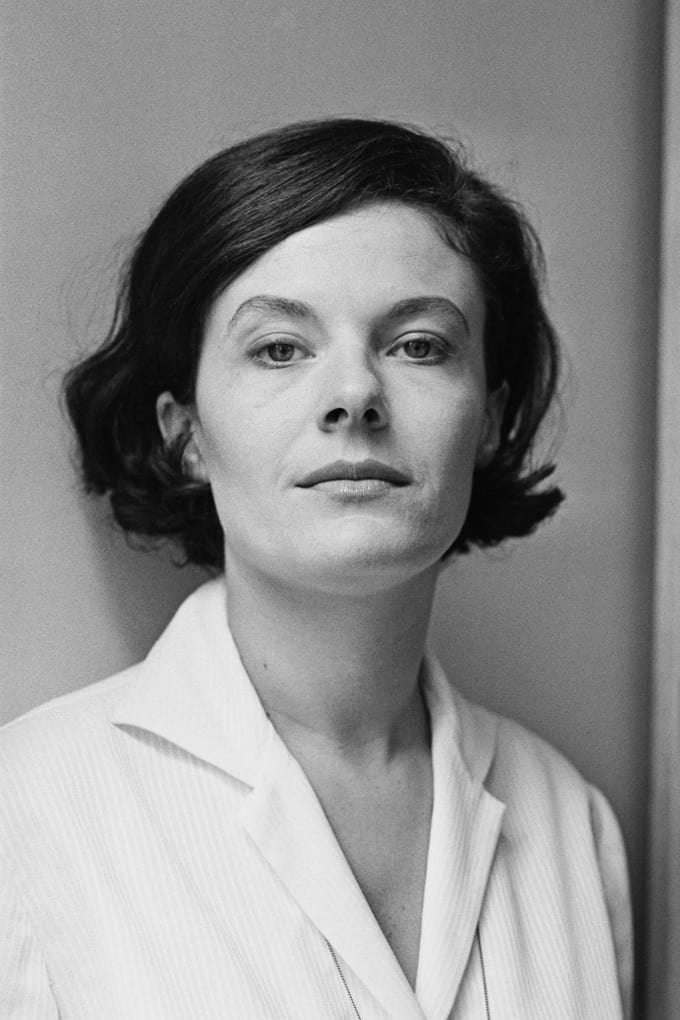تصویر هنرمند Delphine Seyrig