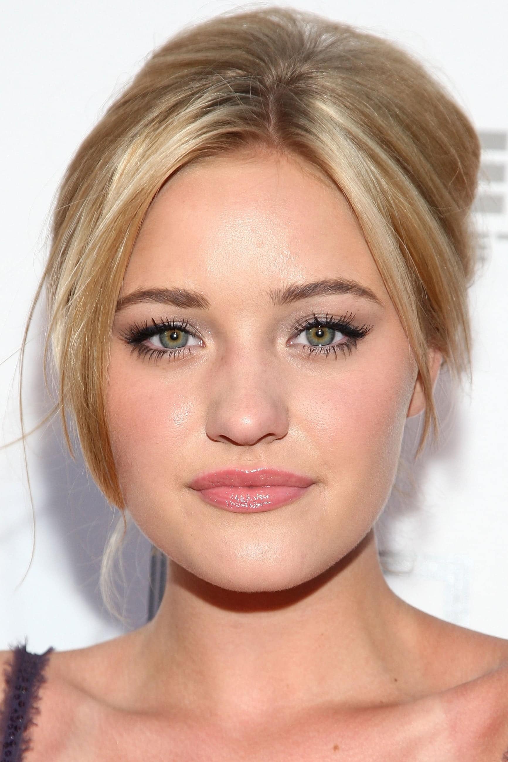 تصویر هنرمند AJ Michalka