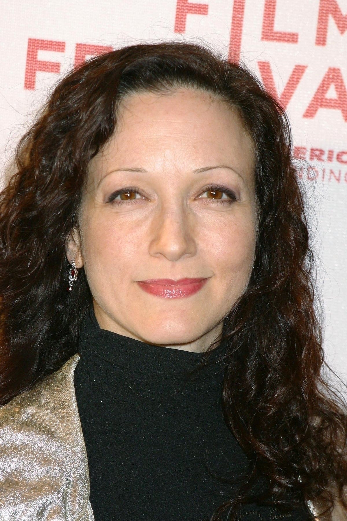تصویر هنرمند Bebe Neuwirth