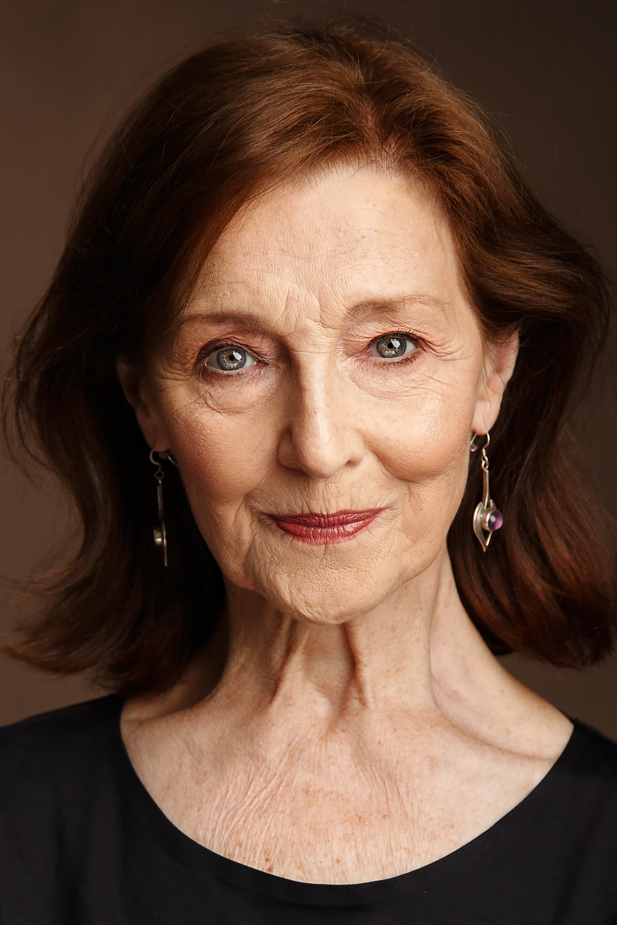 تصویر هنرمند Stella McCusker