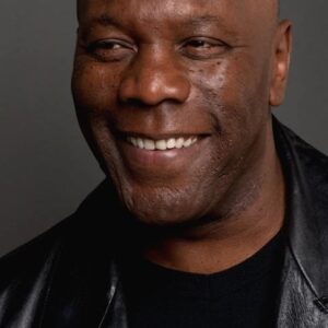 تصویر هنرمند James Gaylyn