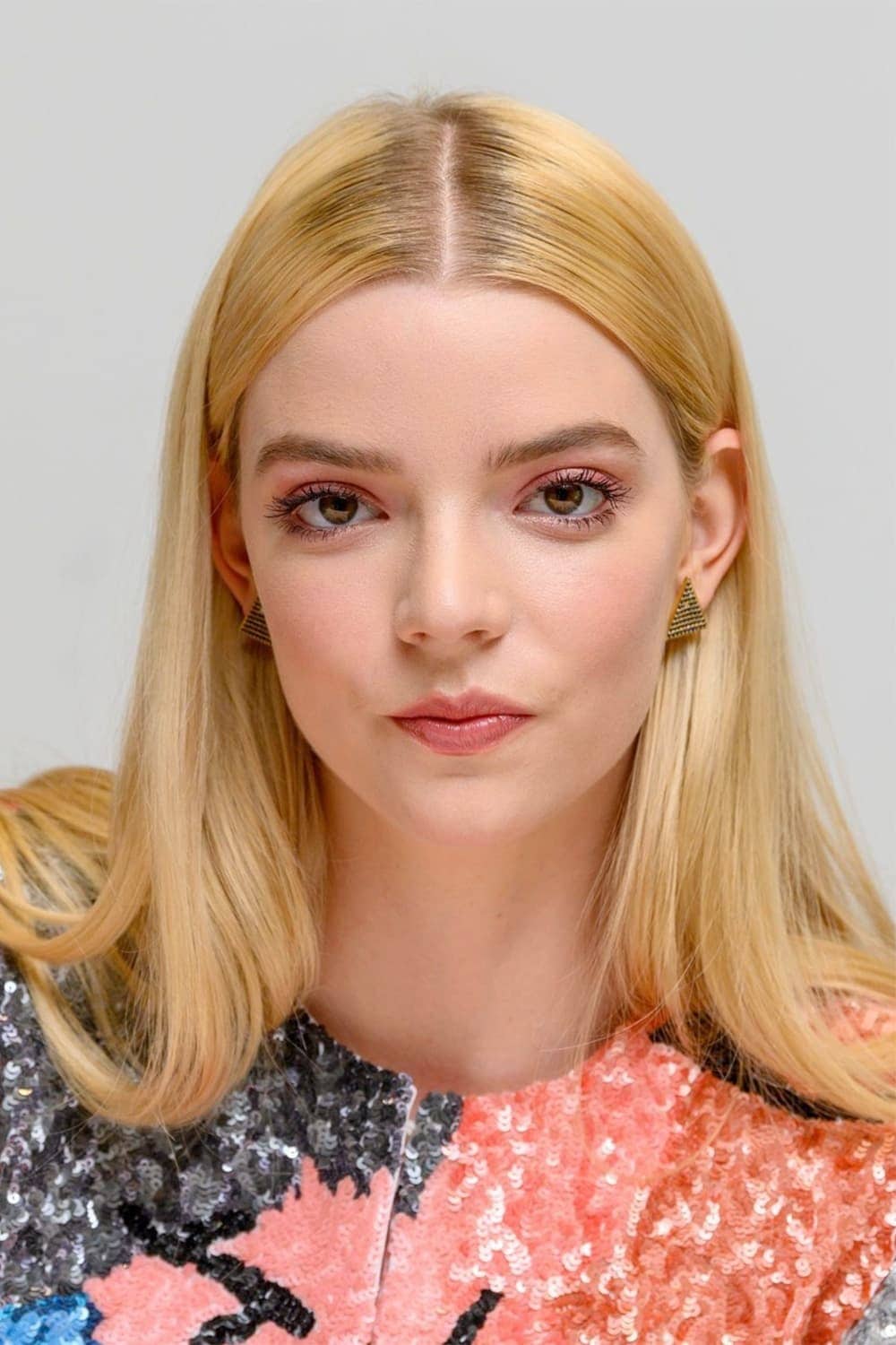 تصویر هنرمند Anya Taylor-Joy