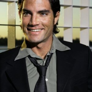 تصویر هنرمند Víctor González