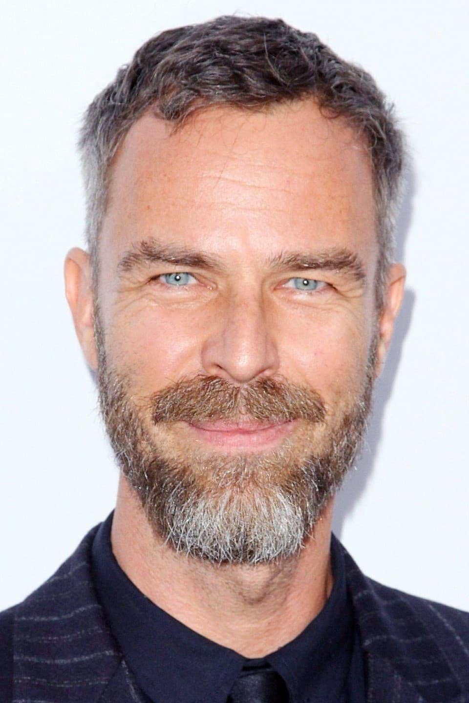 تصویر هنرمند JR Bourne