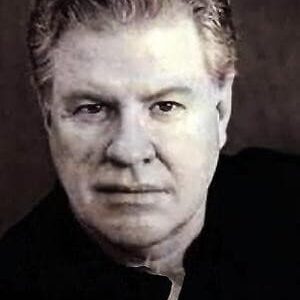 تصویر هنرمند Bradford English