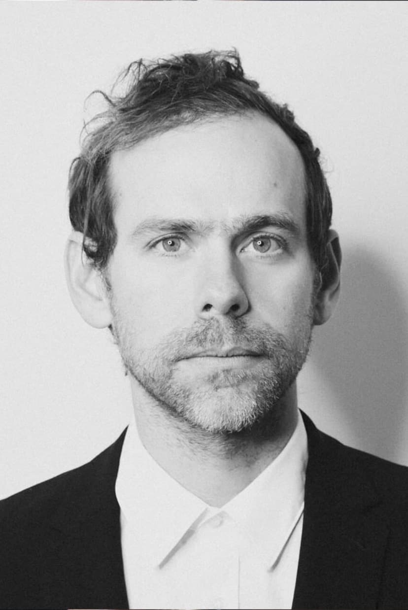 تصویر هنرمند Bryce Dessner
