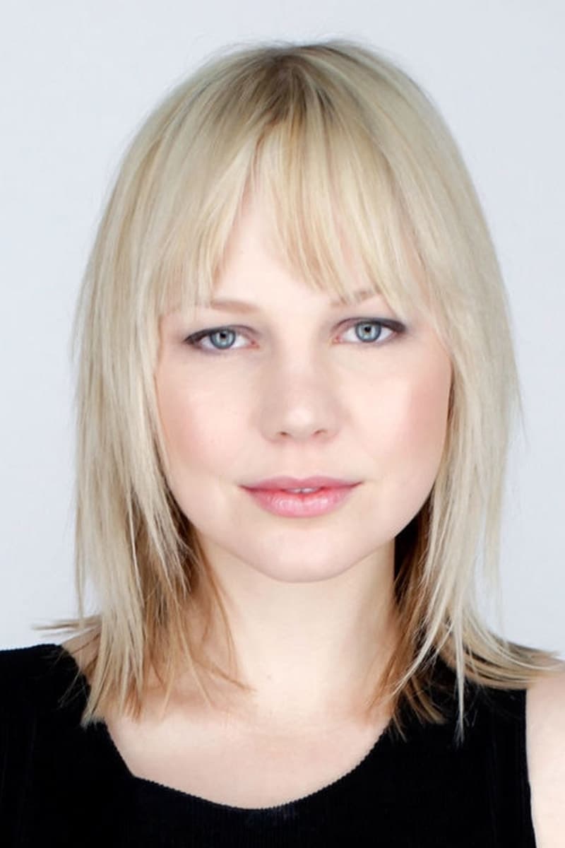 تصویر هنرمند Adelaide Clemens