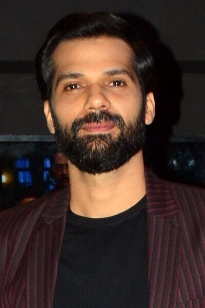 تصویر هنرمند Neil Bhoopalam