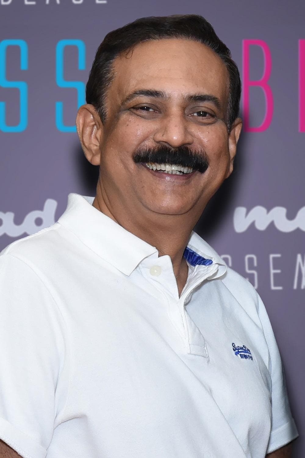 تصویر هنرمند A.K. Madhavan