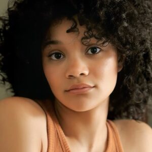 تصویر هنرمند Kylee Russell