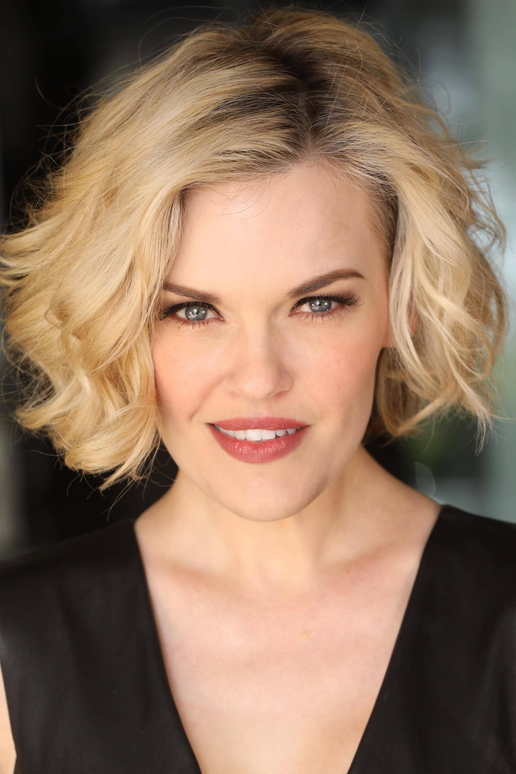 تصویر هنرمند Kari Wahlgren