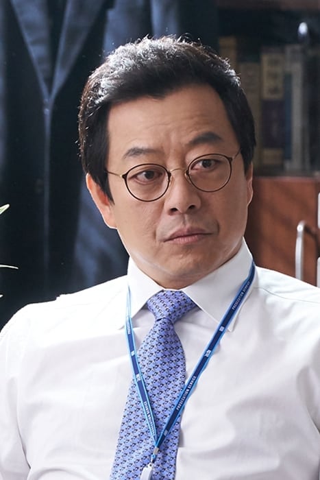 تصویر هنرمند Lee Ki-young