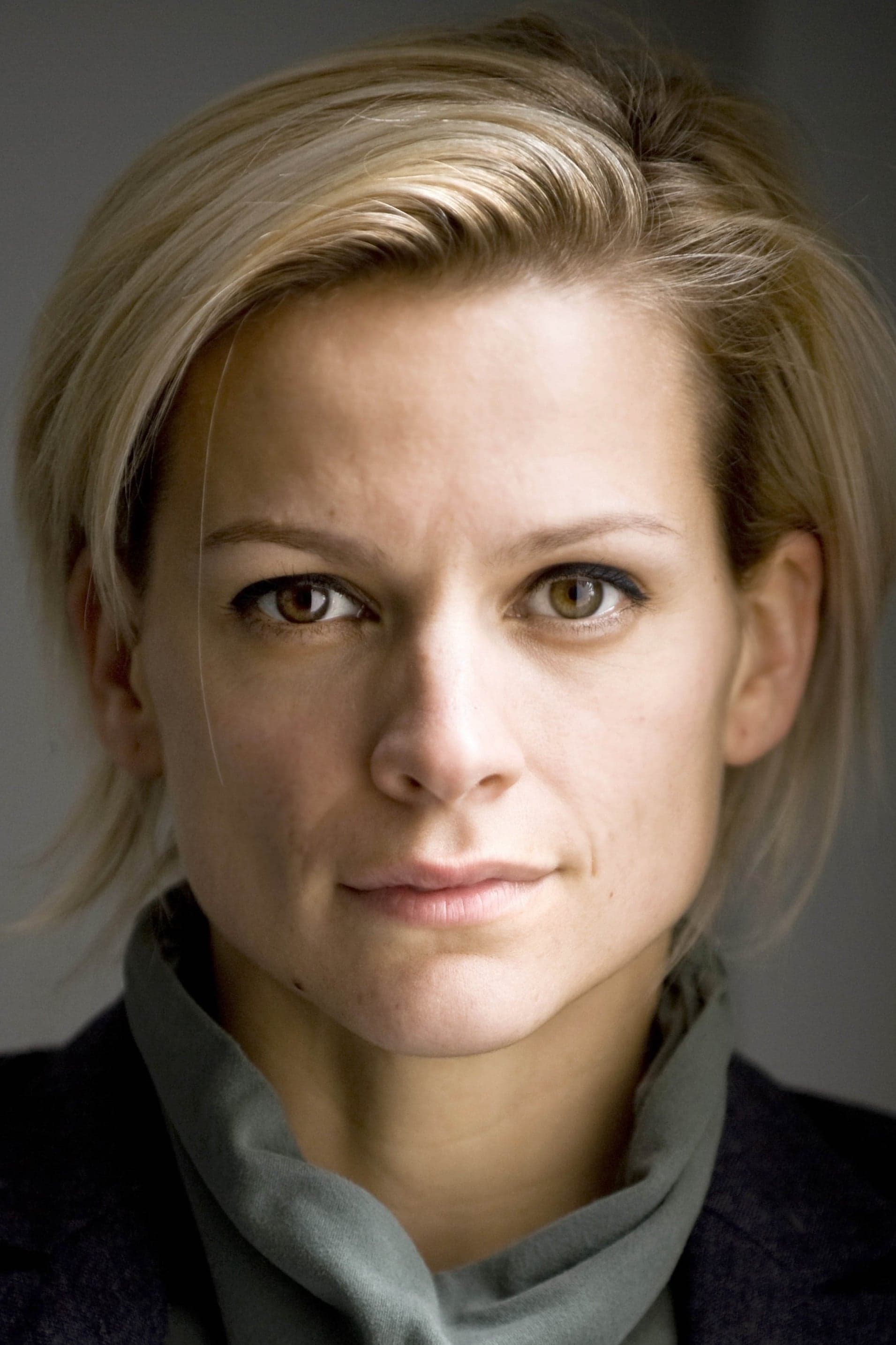 تصویر هنرمند Veerle Baetens