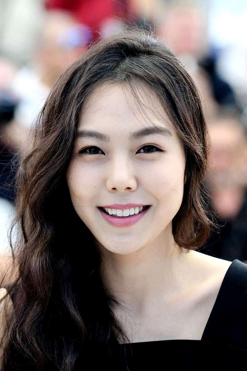 تصویر هنرمند Kim Min-hee
